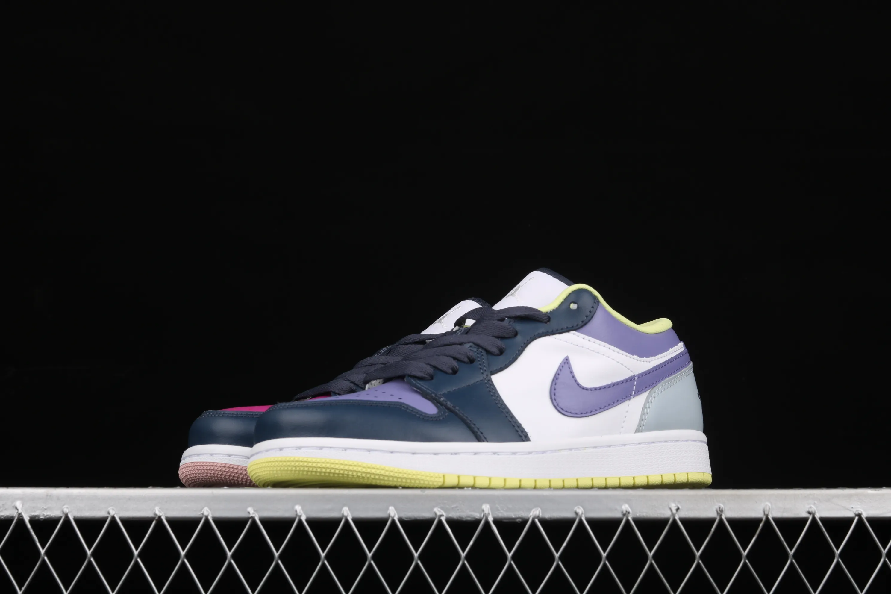 All categories Air Jordan Jordan series basketball shoes Air Jordan 1 Low G version pure original Air Jordan 1 Low AJ1 Joe 1 low-top mandarin duck color matching DJ4342-400
